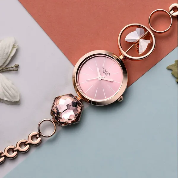 TITAN Swivel from Raga Moments of Joy 2606WM09