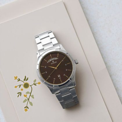 Titan Workwear 1767SM03 Brown Dial Analog Watch